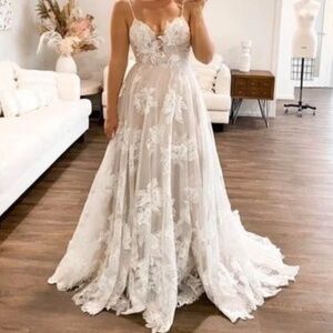 Madi Lane Wedding Dress